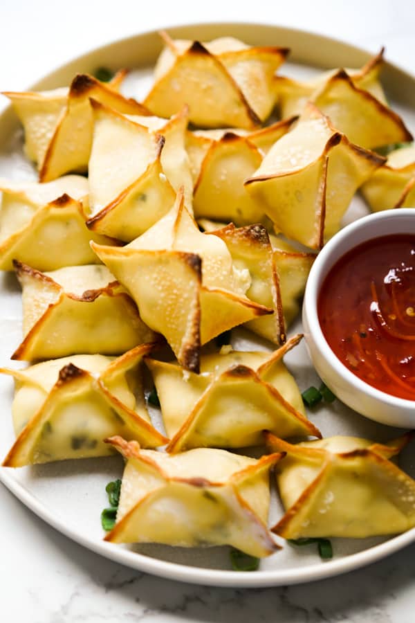 Baked Cream Cheese Wontons and dipping sauce