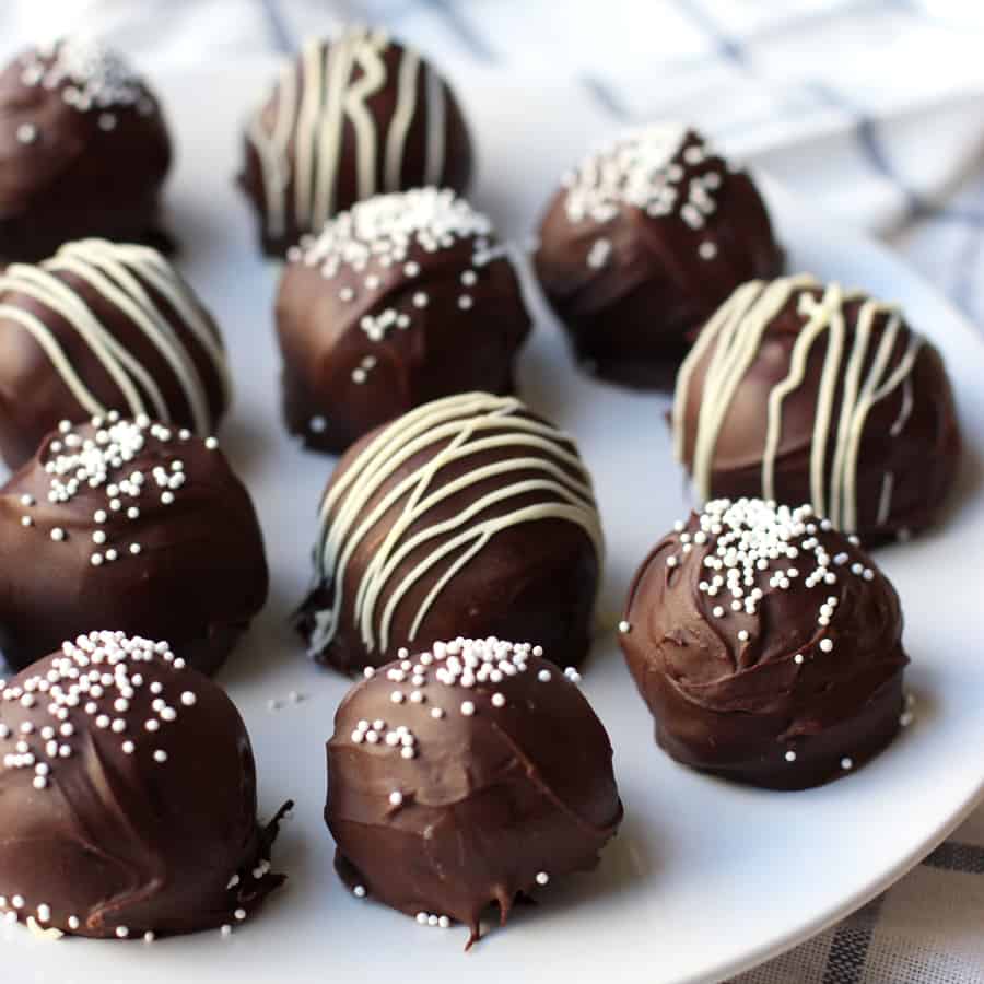 No Bake Oreo Truffles