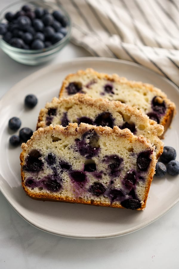 Blueberry Bread with Crumb Topping