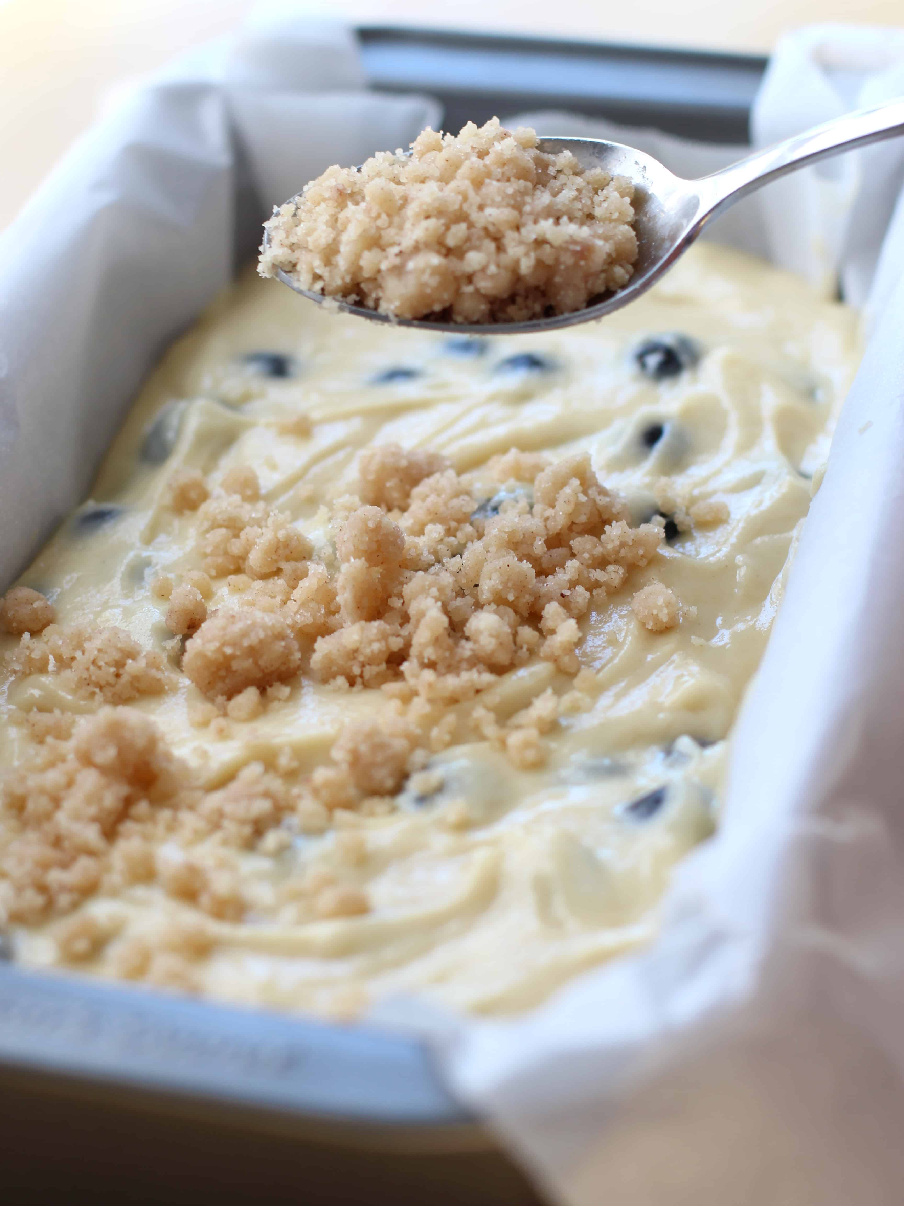 Blueberry Bread with Crumb Topping