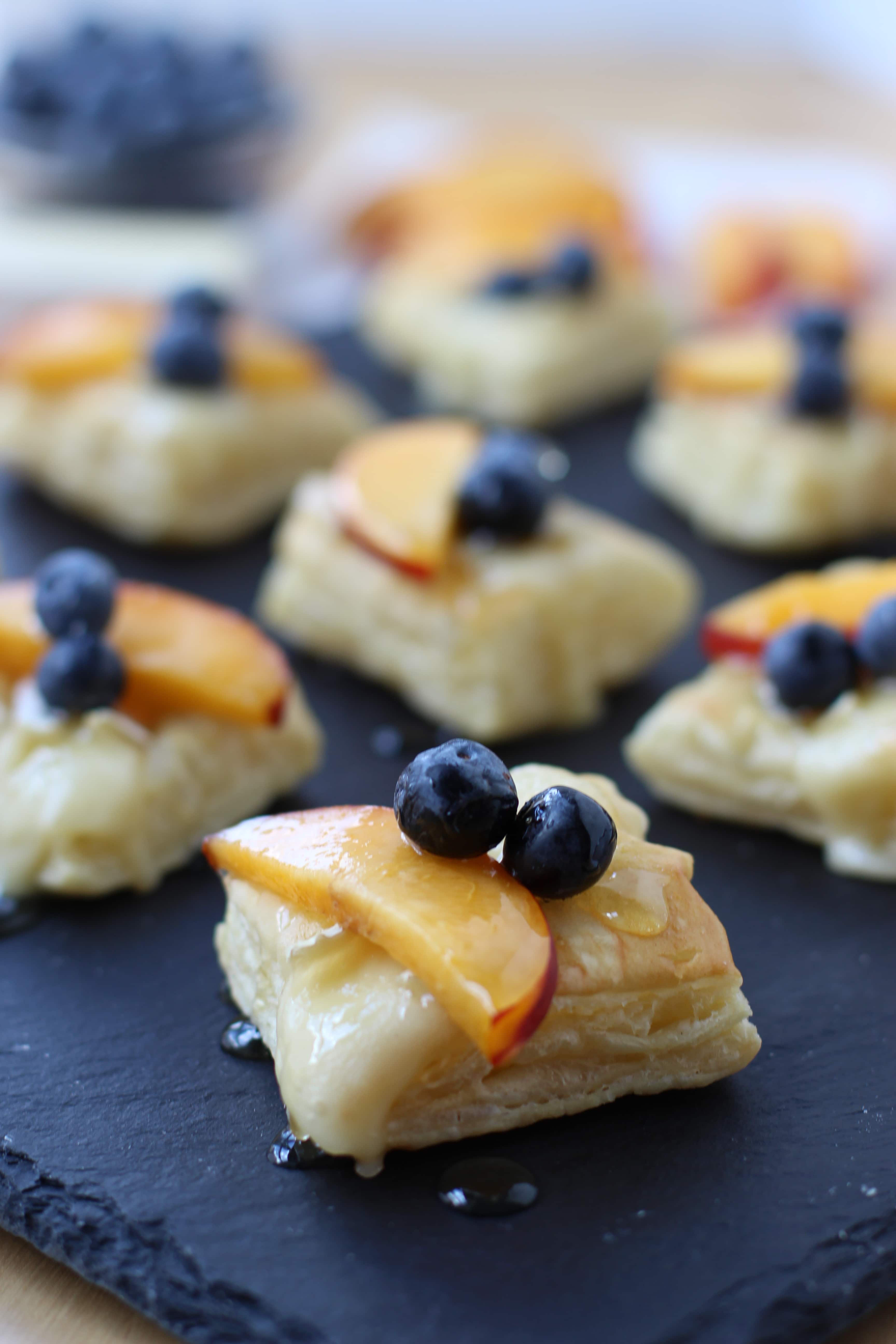 Nectarine and Blueberry Brie Bites