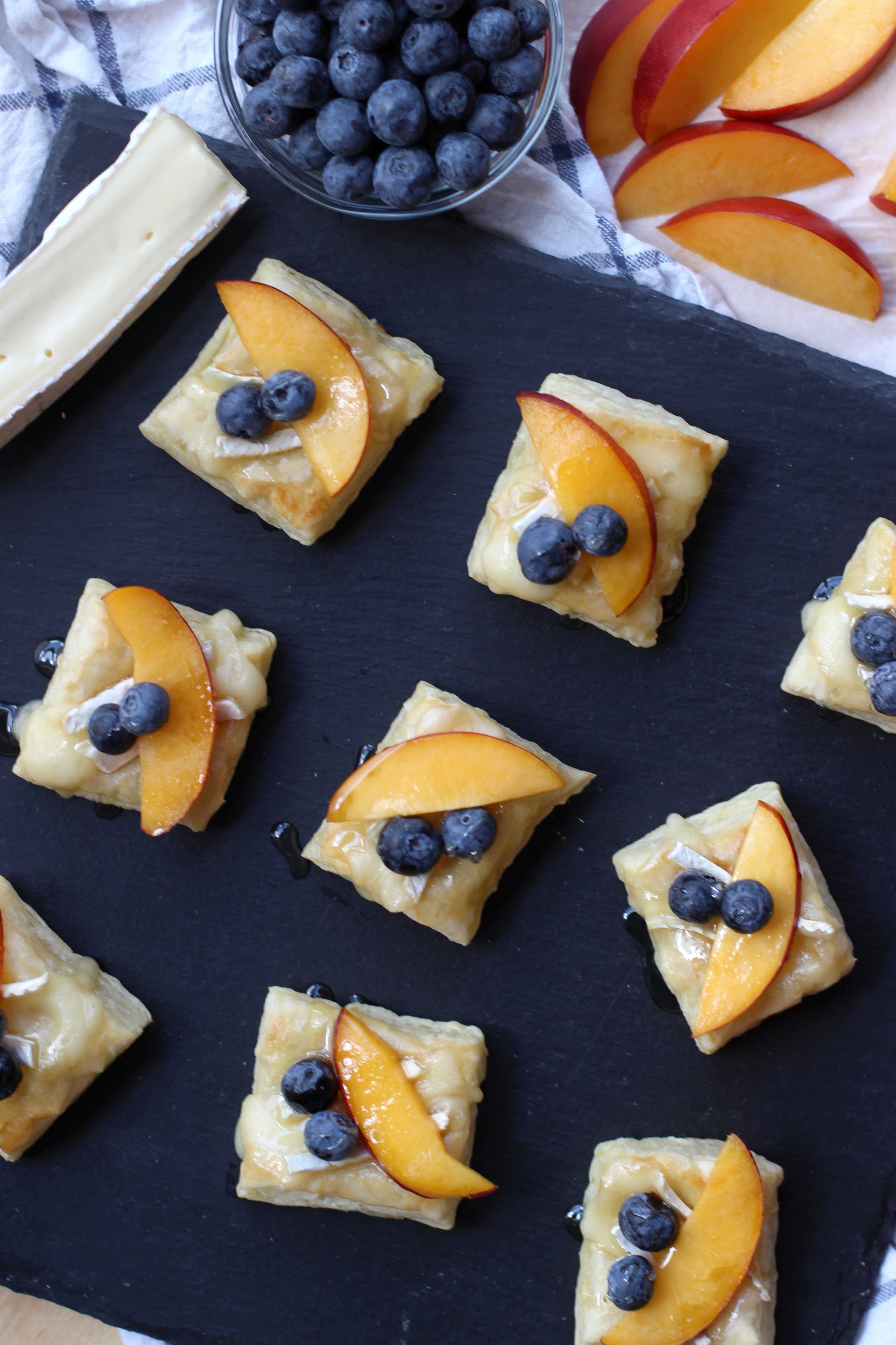 Nectarine and Blueberry Brie Bites