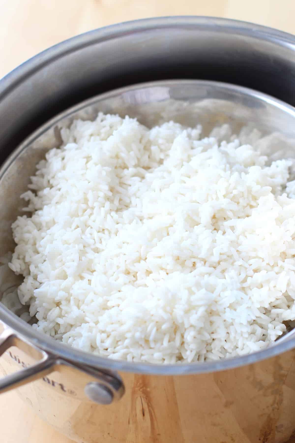 Homemade steamer to make glutinuous rice