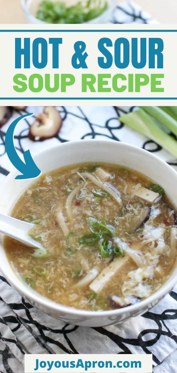 Hot and Sour Soup - This classic, flavor-bursting Chinese soup is easy to make at home! Vegetarian, healthy and guaranteed to send your tastebuds on an adventure! via @joyousapron