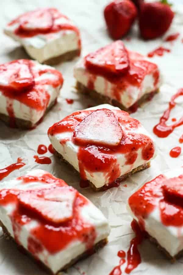 No Bake Cheese cake bites topped with strawberry and strawberry sauce