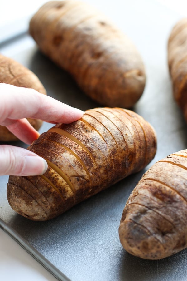 Mini Parmesan And Garlic Hasselback Potatoes - Scrummy Lane