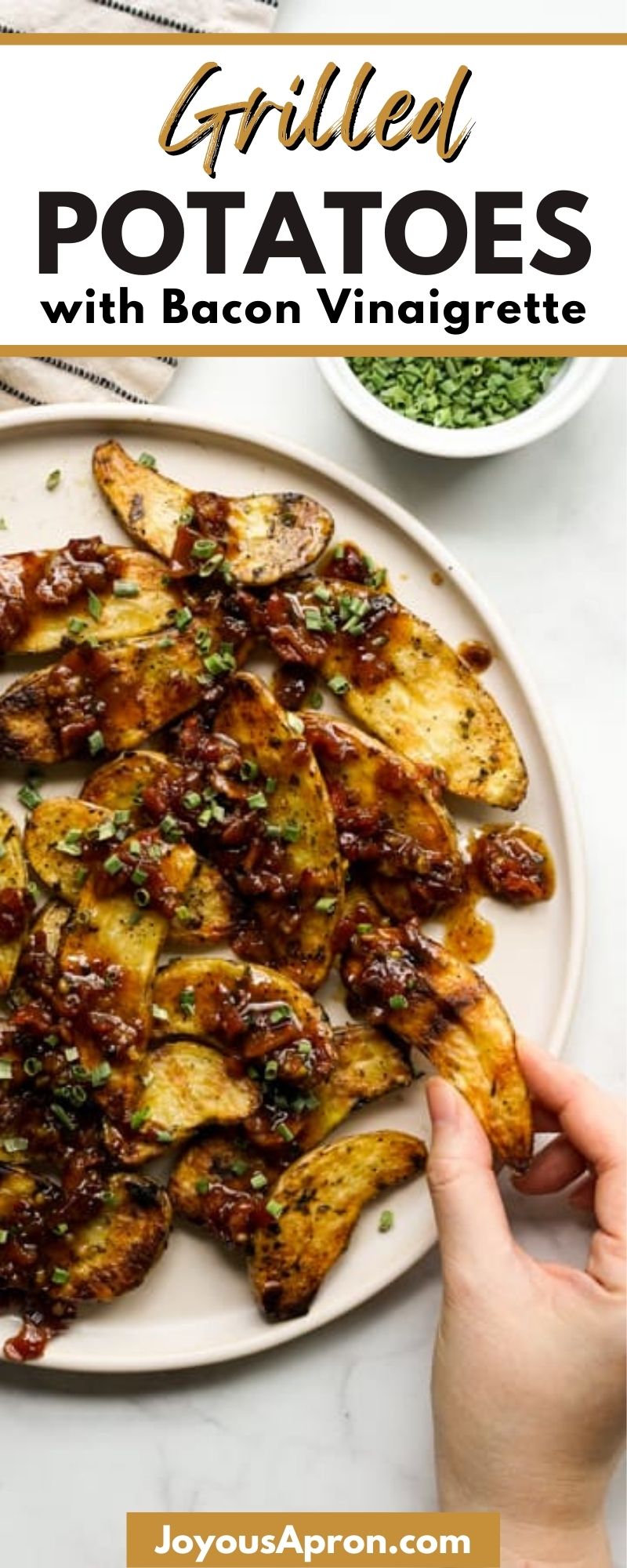 Grilled Fingerling Potatoes with Bacon Vinaigrette - delicious potato side dish for summer grilling! Fingerling potatoes are seasoned and grilled to perfection, then drizzled with tangy, savory and sweet homemade Bacon Vinaigrette. via @joyousapron