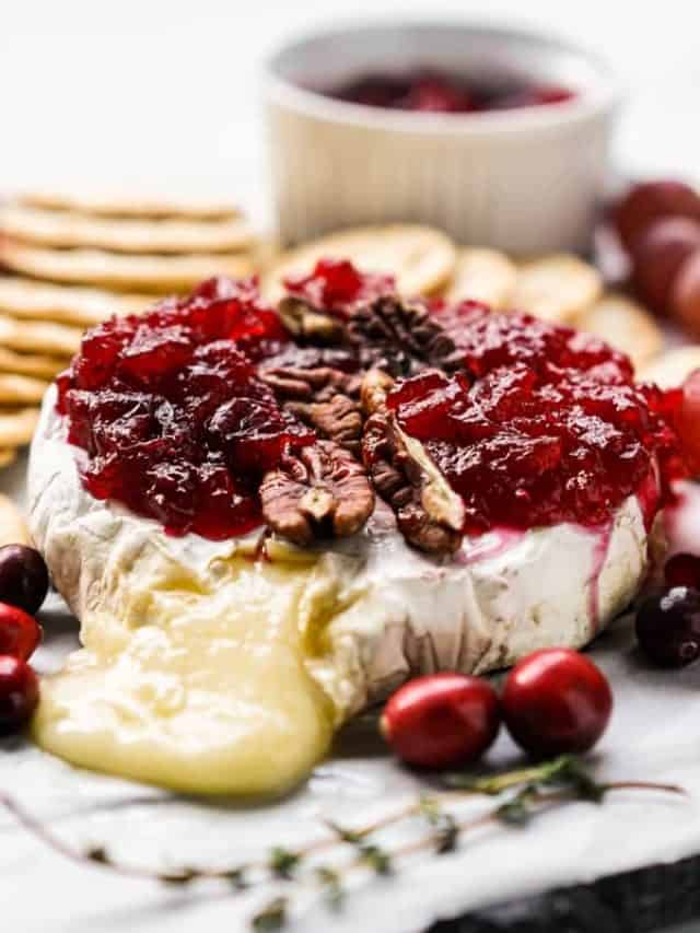 Cranberry Baked Brie