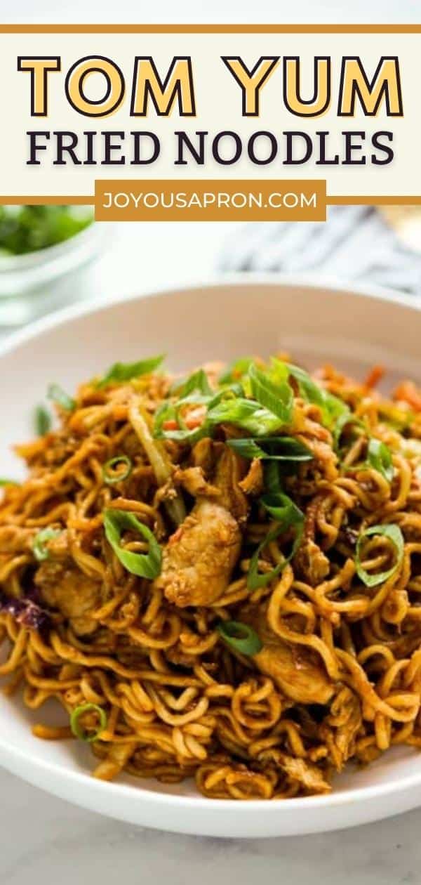 Tom Yum Fried Noodles - Easy Asian fried noodle dish tossed in sticky, spicy, sour, sweet and savory tom yum sauce. This Thai inspired dish has lots of bold flavors and textures! via @joyousapron