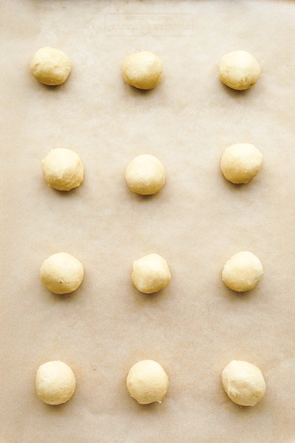 Shortbread cookie dough balls