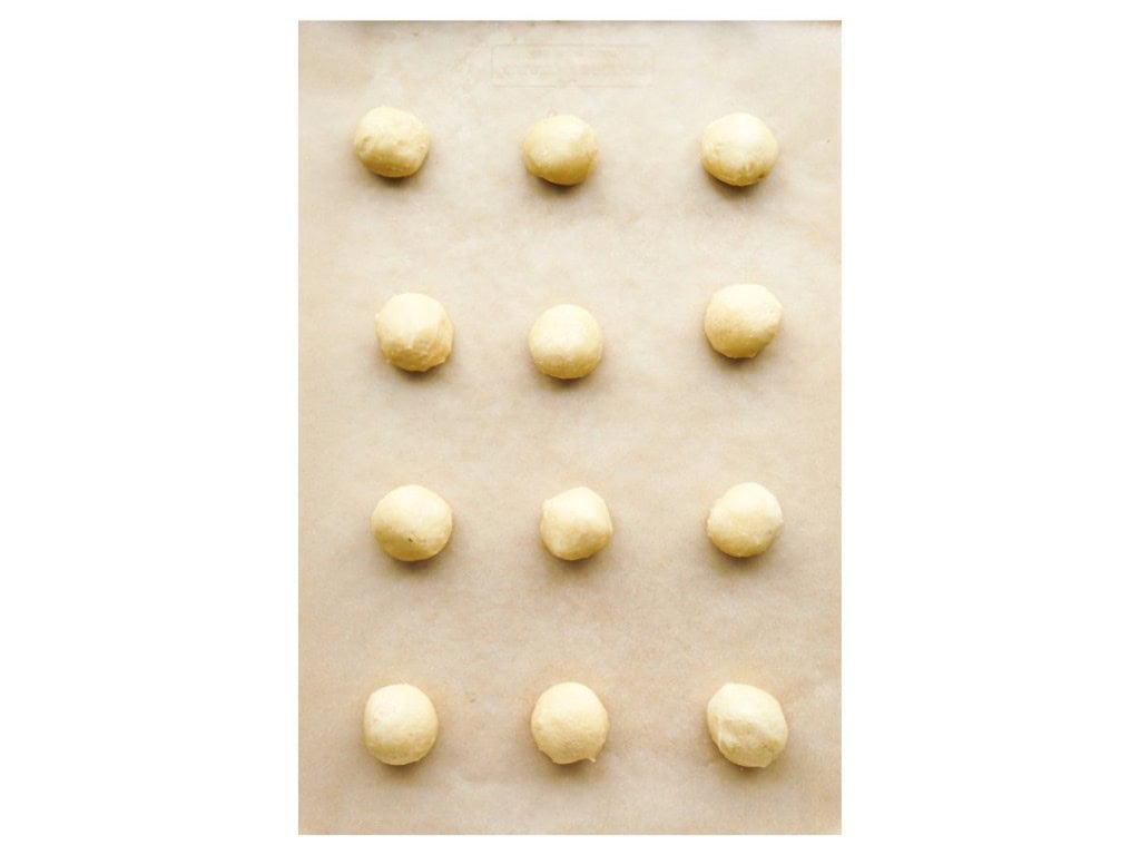 Shortbread cookie dough balls