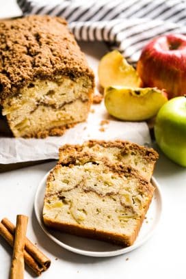 Apple Cinnamon Bread with Crumb Topping - Joyous Apron