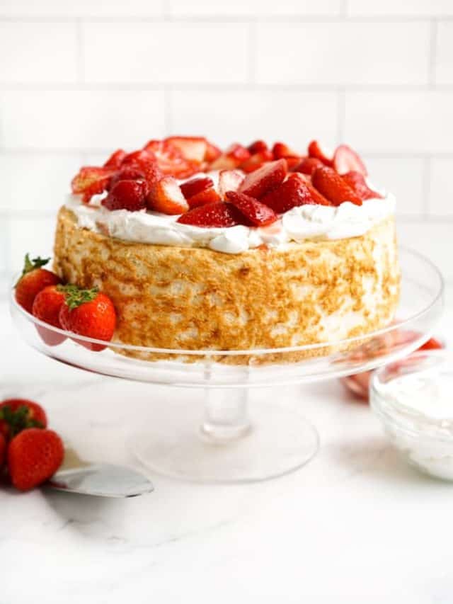 Strawberry Angel Food Cake