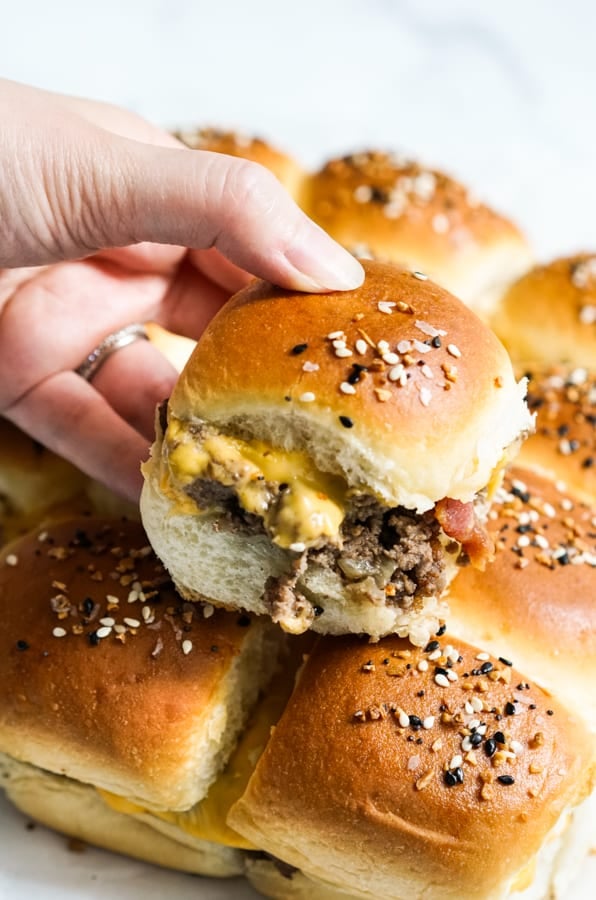 Best Cheeseburger Sliders Recipe - How to Make Cheeseburger Sliders