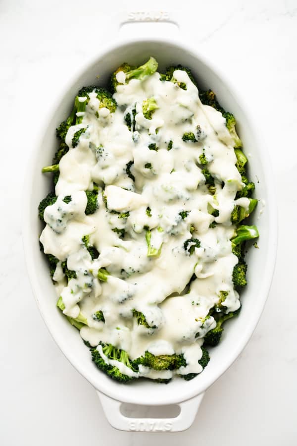 Broccoli topped with Bechamel sauce