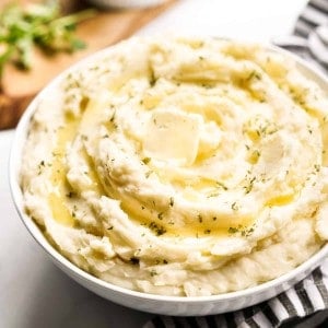 Closeup of a bowl of mashed potatoes