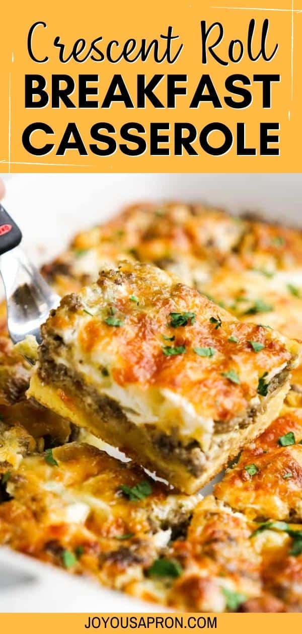 Crescent Roll Breakfast Casserole - easy and yummy Crescent Roll Breakfast bake is perfect for breakfast or brunch!. Crescent roll is oven baked along with layers of ground sausage, eggs and cheese. Perfect for Easter and Christmas holidays, potlucks and gatherings. via @joyousapron