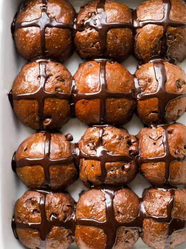 Chocolate Hot Cross Buns