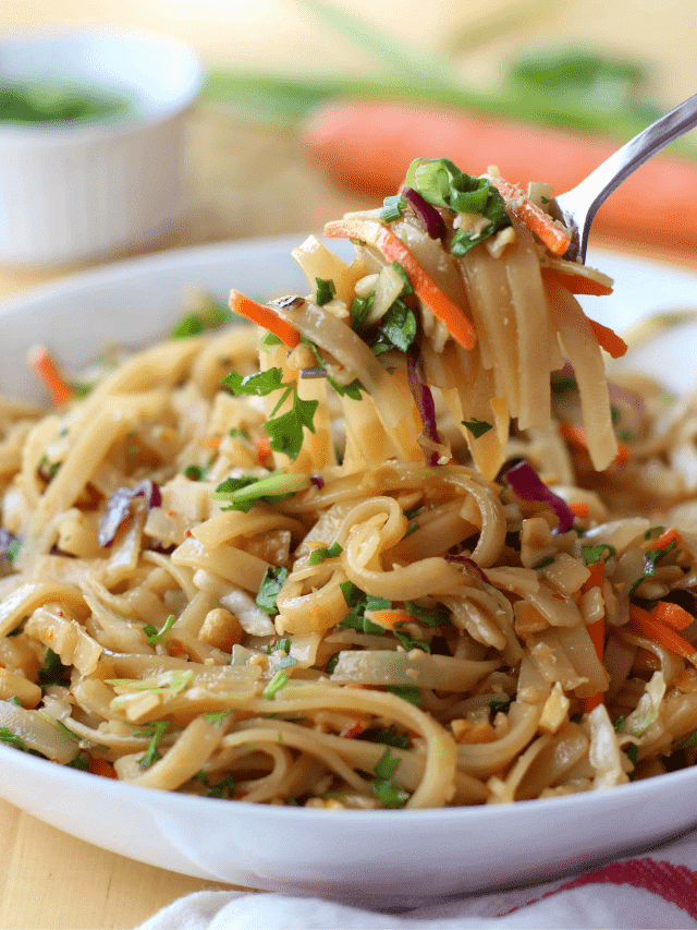Simple Thai Noodle Bowl