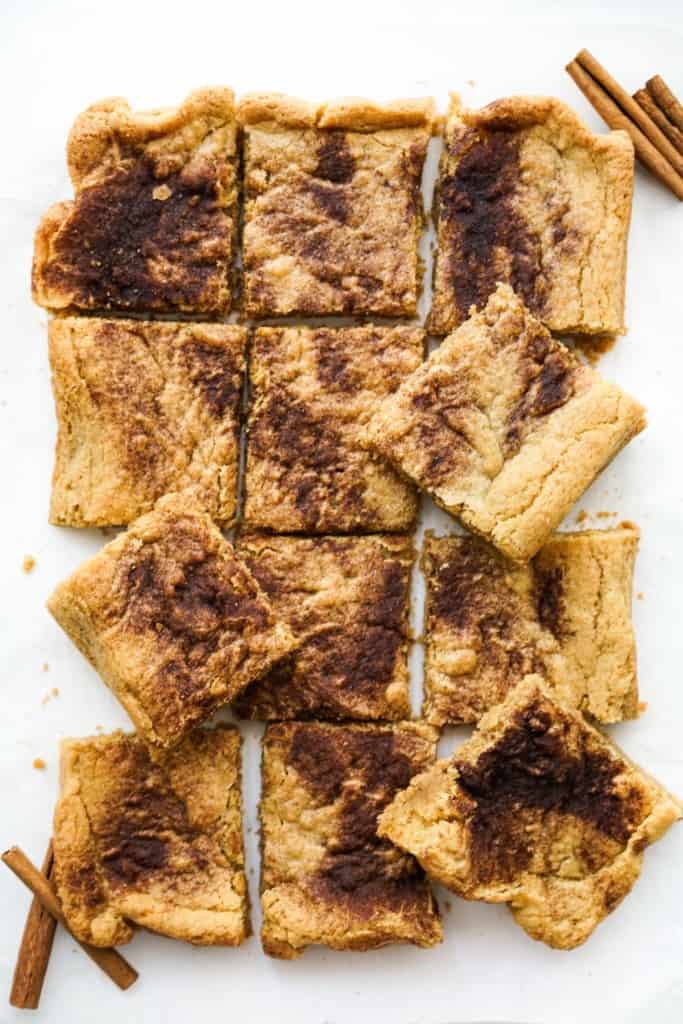 Snickerdoodle bars sliced into square pieces