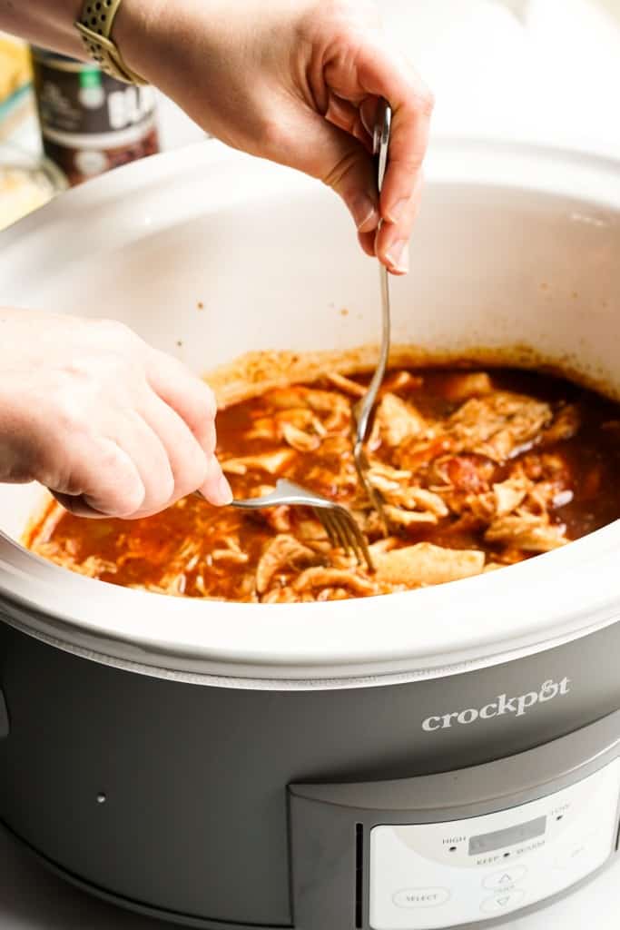 Shredding chicken in crockpot