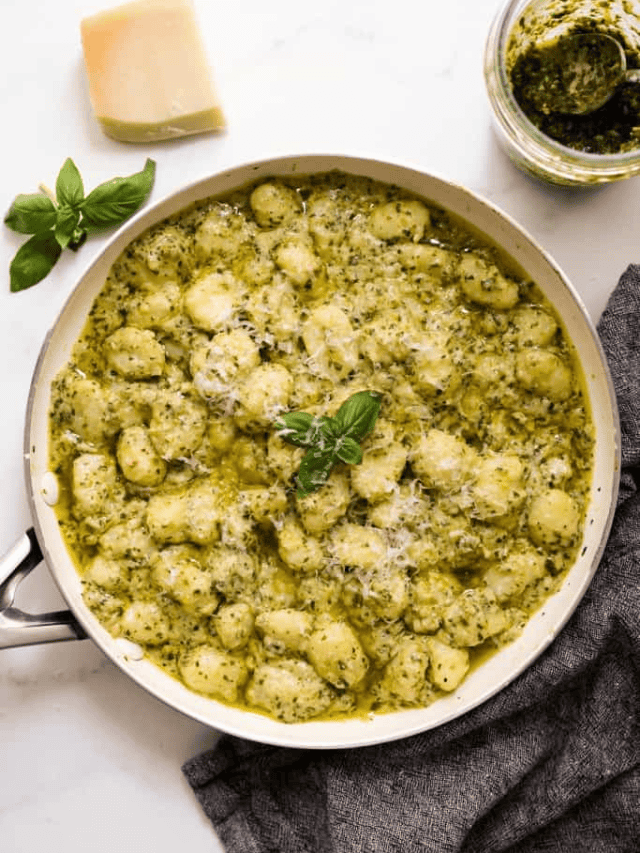 Creamy Pesto Gnocchi